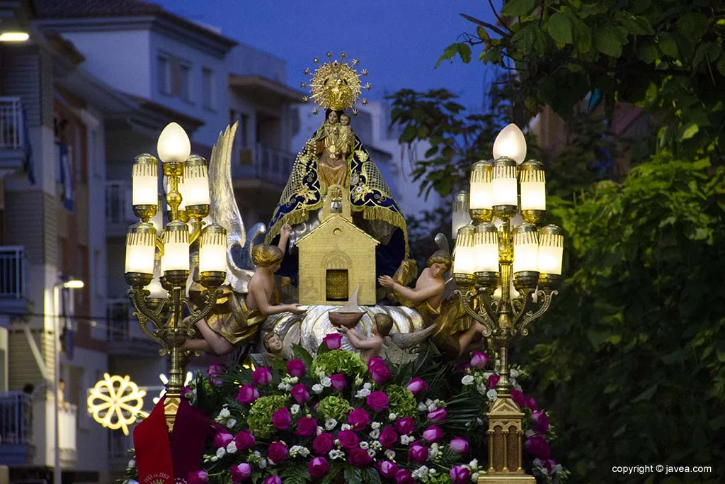 Imagen de la Virgen de Loreto