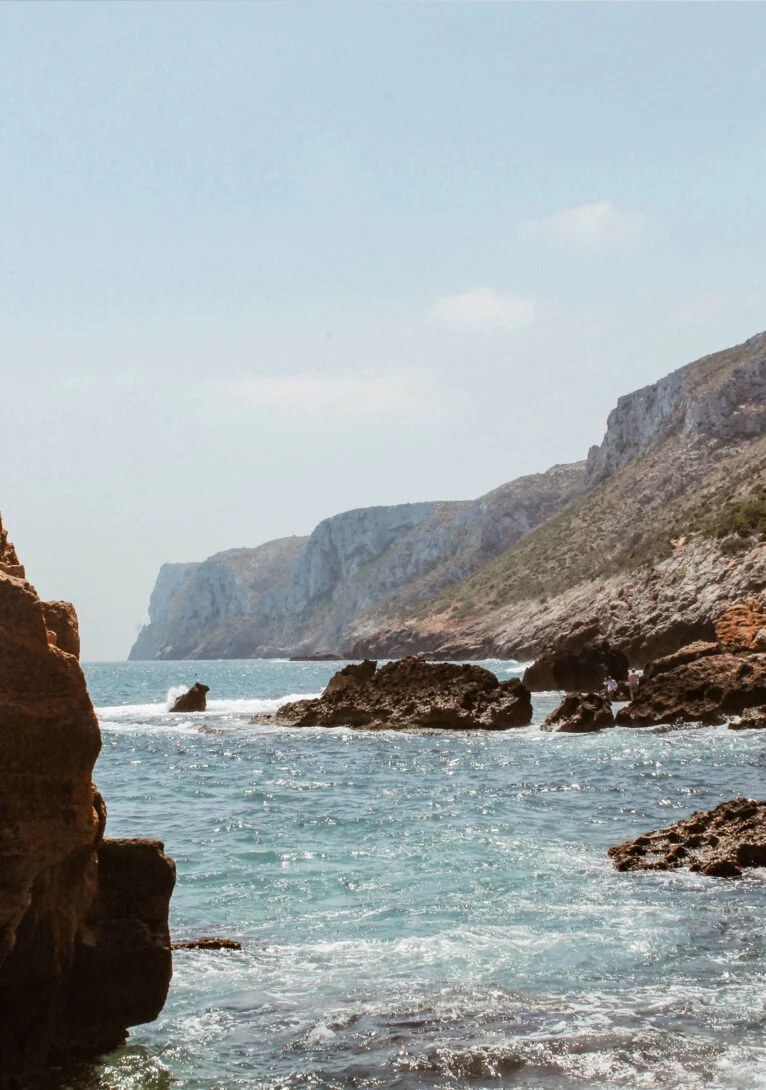 El Cabo de San Antonio desde el final de Les Rotes, en Dénia