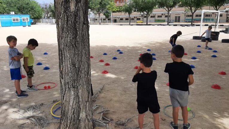 Entrenamiento de los pequeños de la Escuela de Atletismo Llebeig