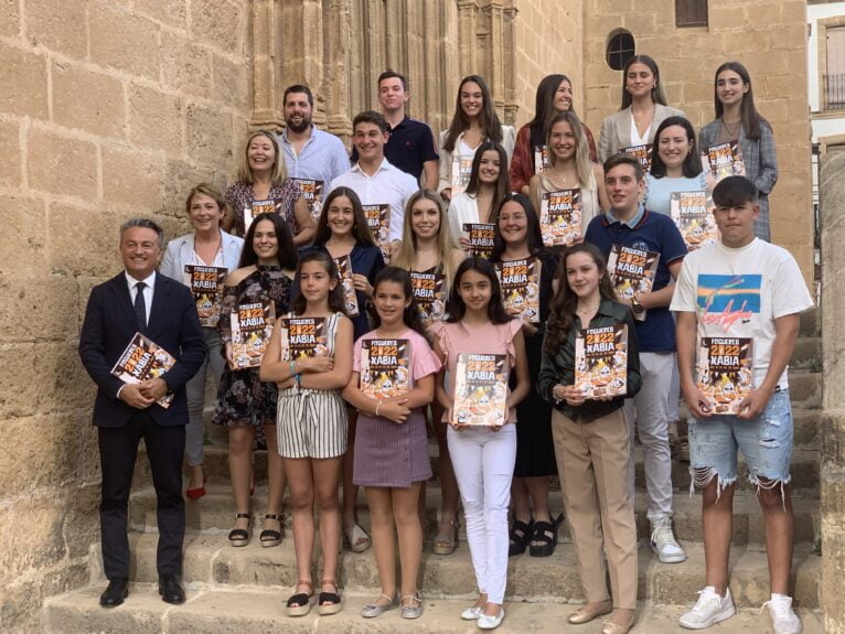 Cargos de fiestas con los representantes municipales