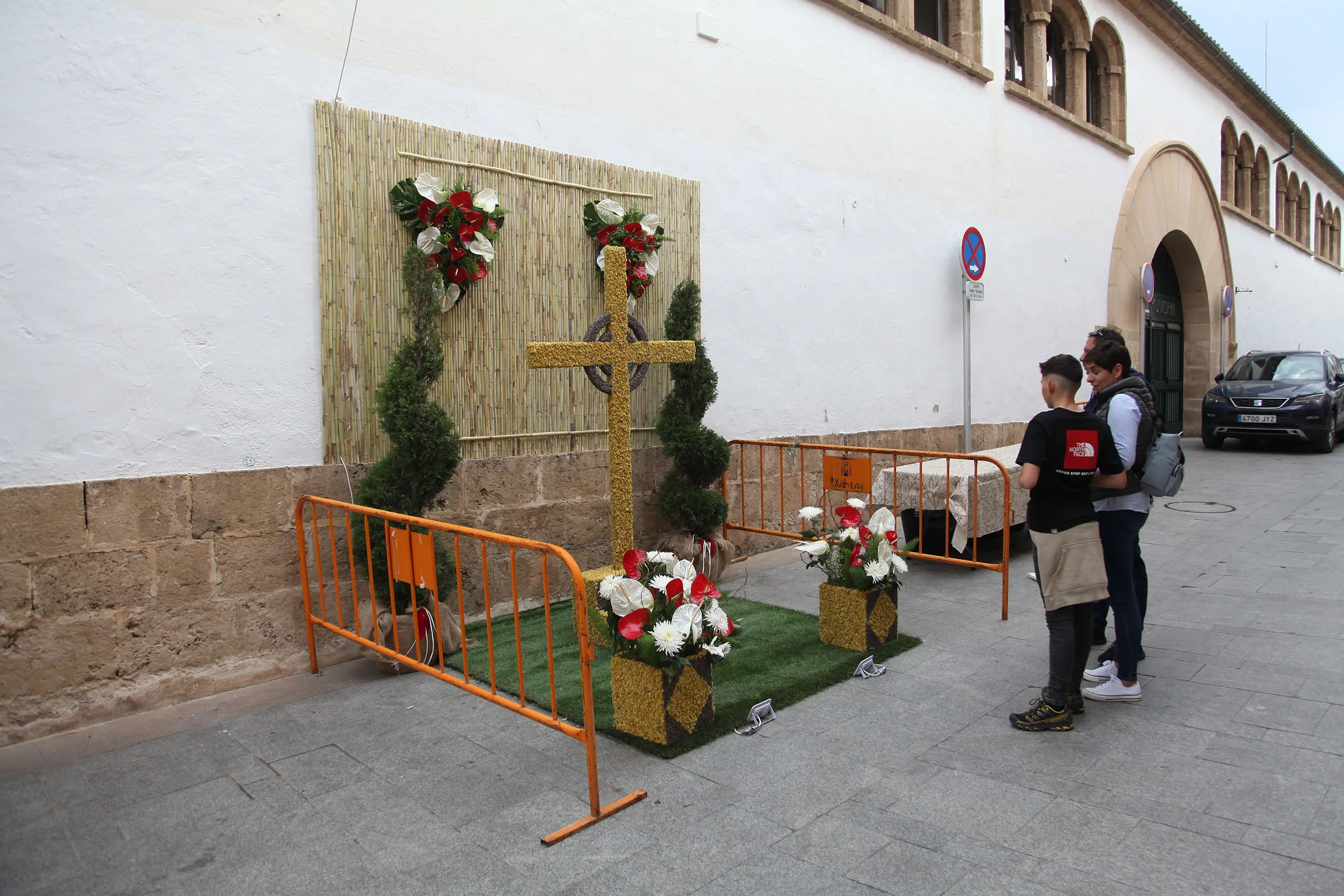 Cruces de flores en honor a Jesús Nazareno 2022 – (8)