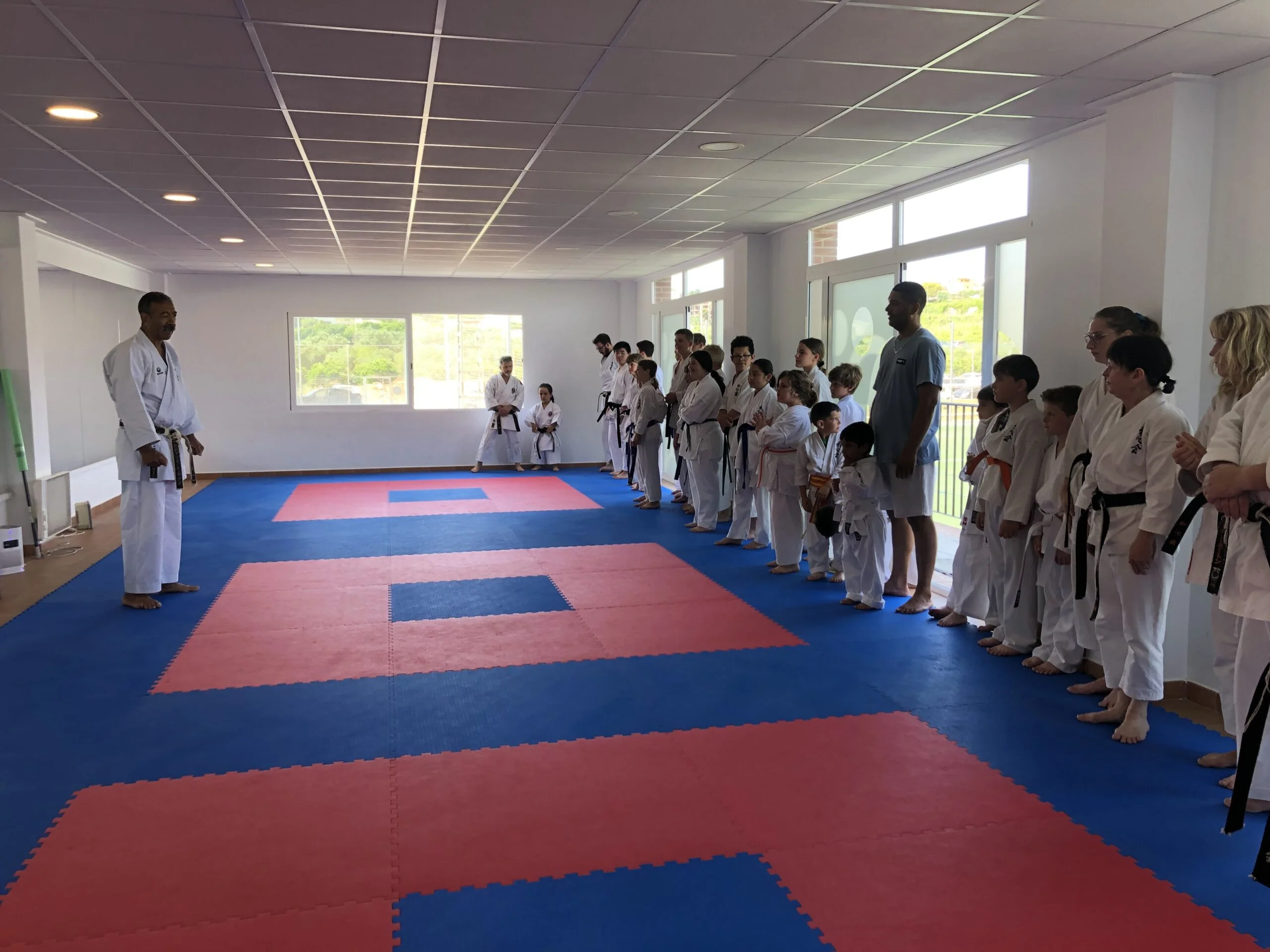 Sesión de entrenamiento de Club Karate Washinkai