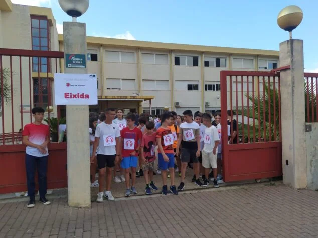 Imagen: Alumnos Carrera Solidaria IES Antoni Llidó Xàbia