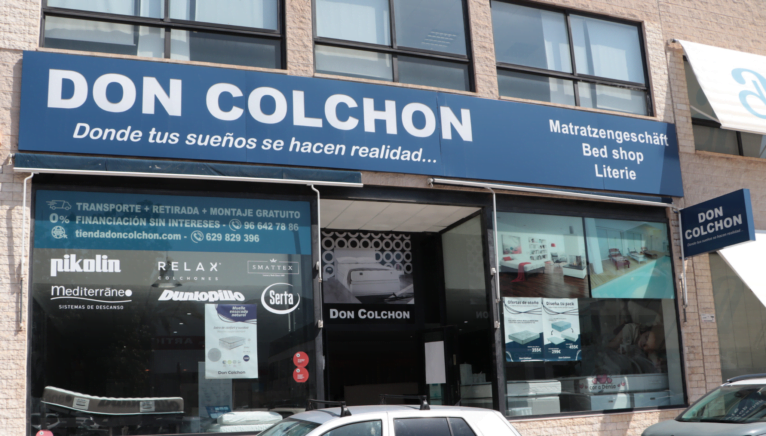 Fachada Don colchon en Dénia