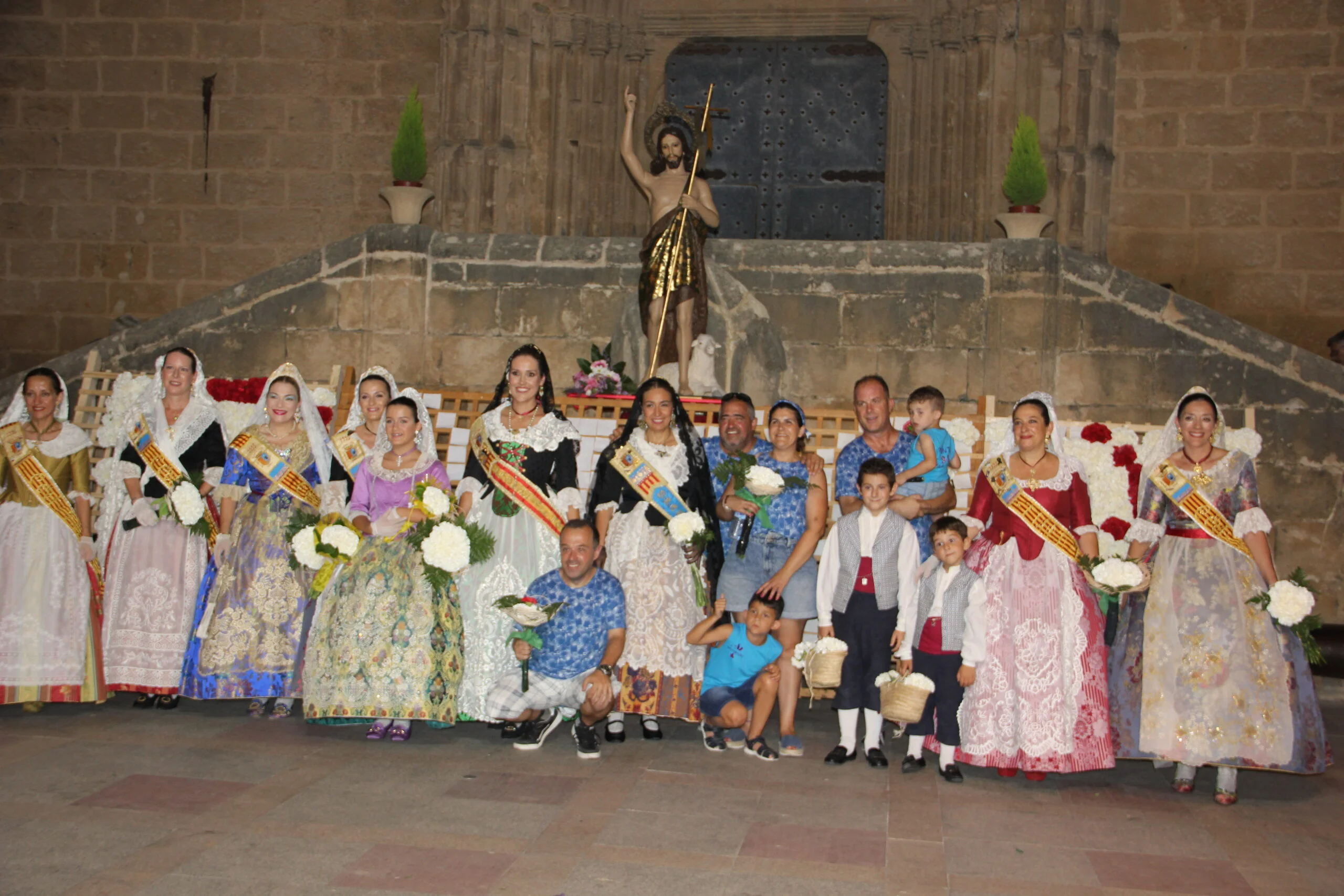 Ofrenda de flores a San Juan 2022 (100)