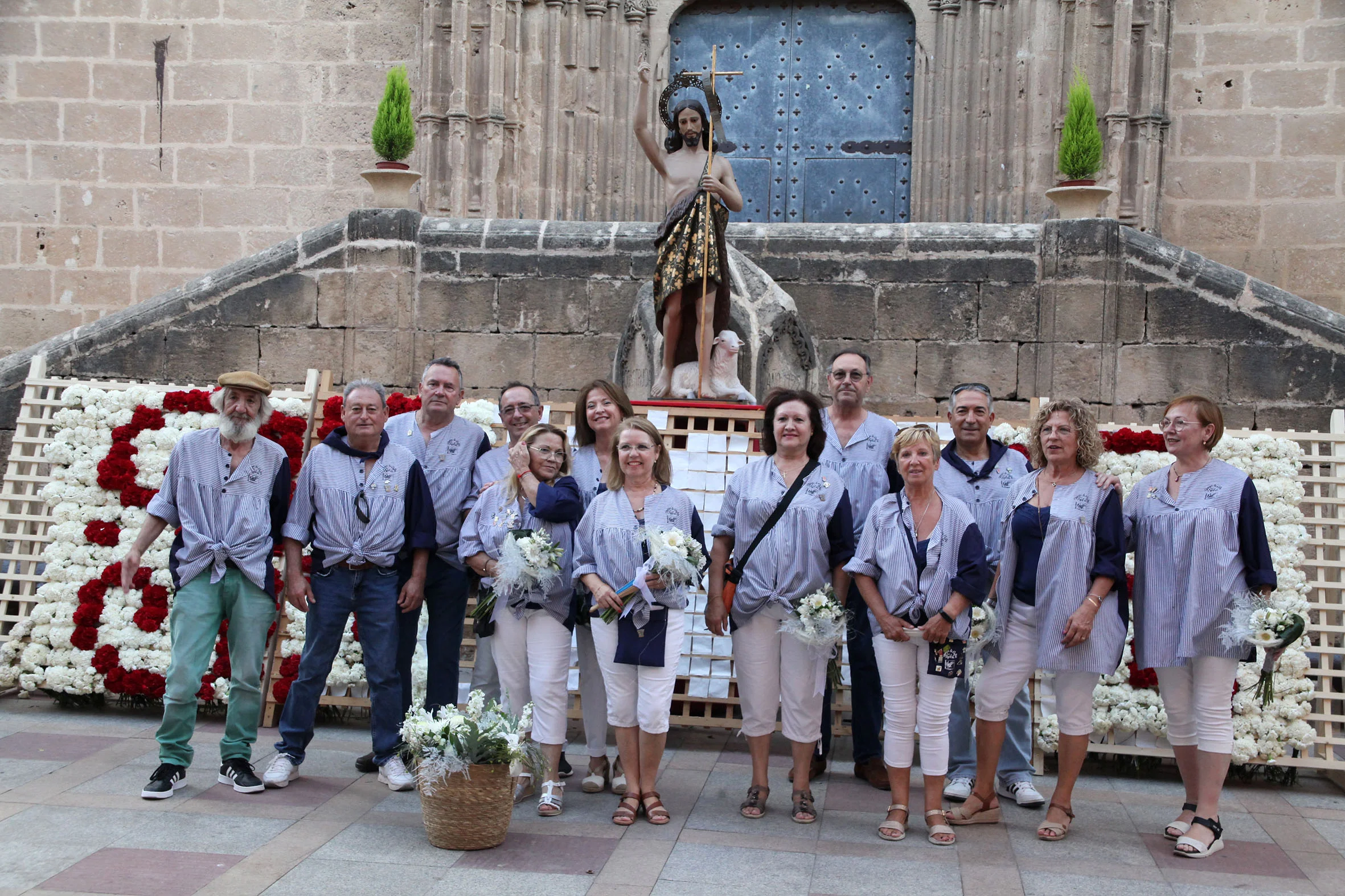 Segundo día de Ofrenda de flores Fogueres Xàbia 2022 (105)