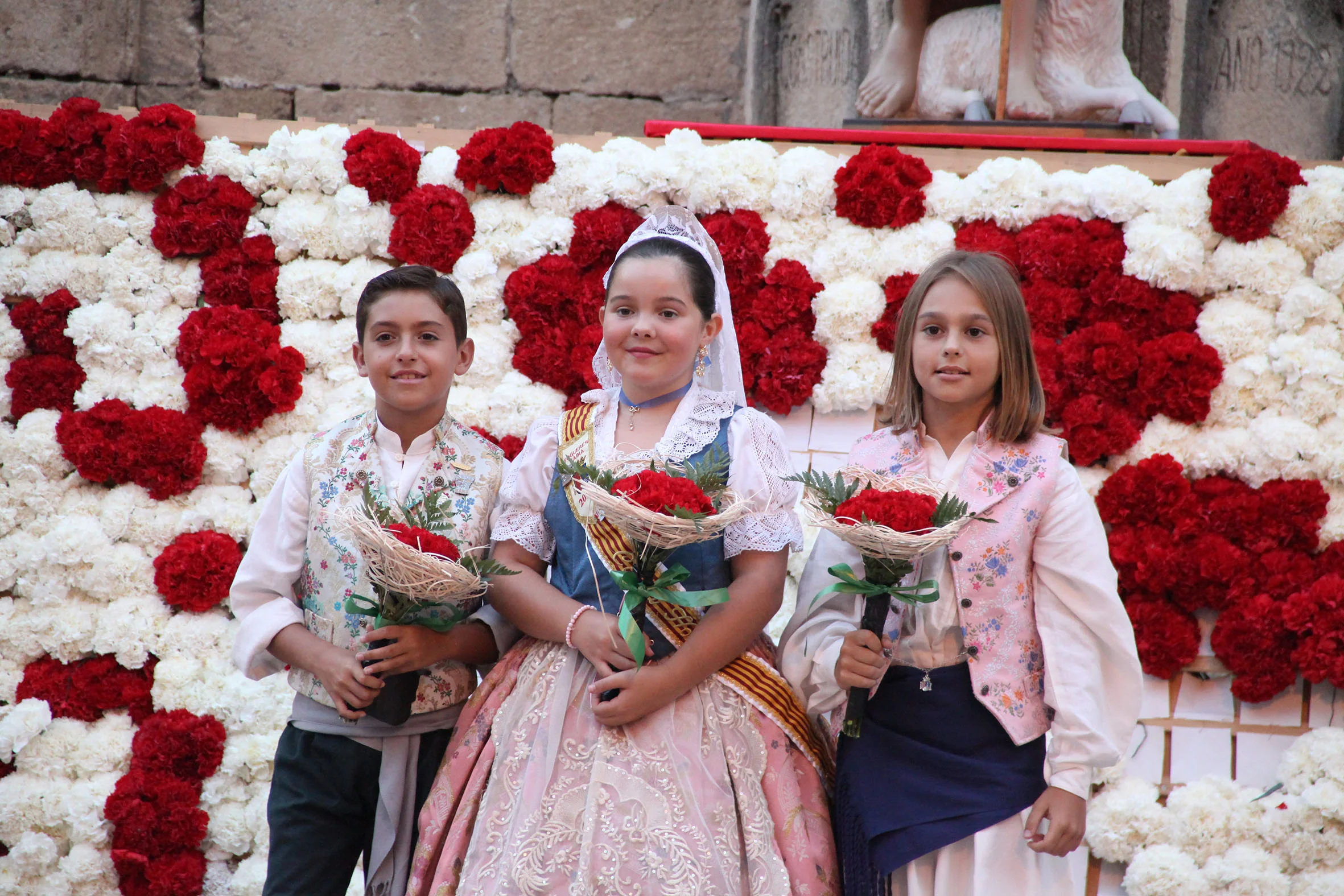 Segundo día de Ofrenda de flores Fogueres Xàbia 2022 (130)