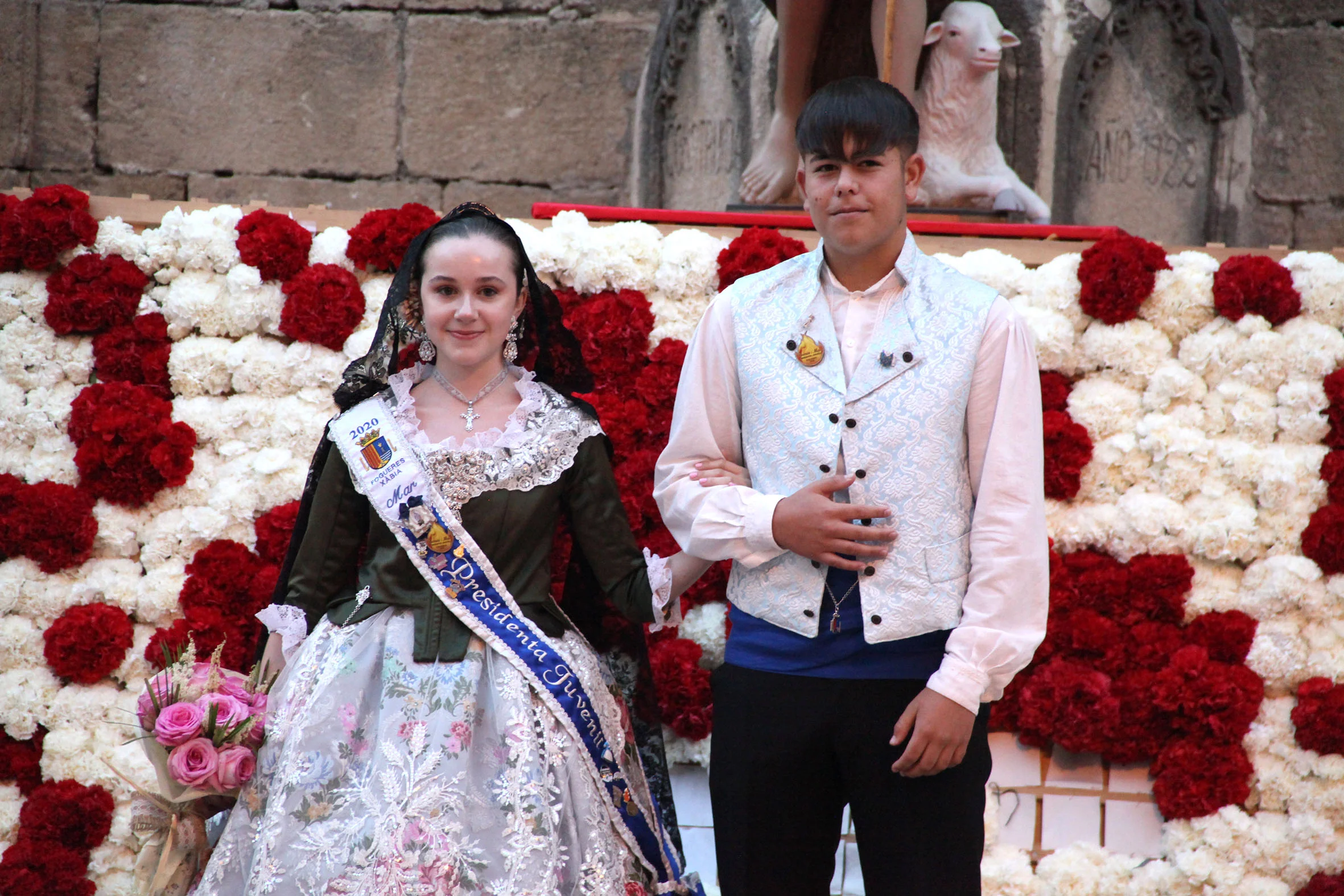 Segundo día de Ofrenda de flores Fogueres Xàbia 2022 (139)