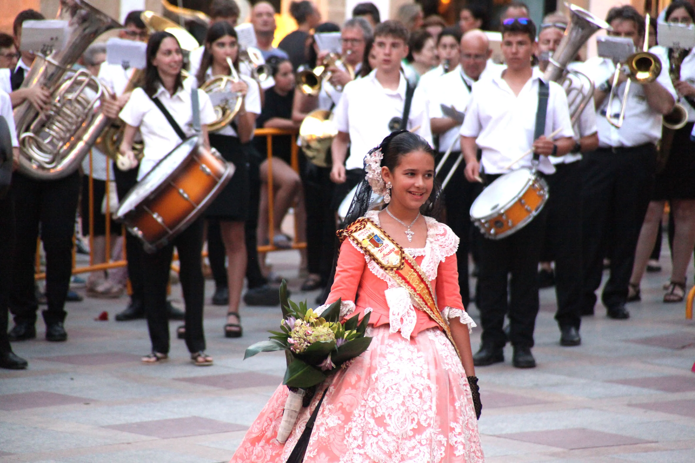 Segundo día de Ofrenda de flores Fogueres Xàbia 2022 (143)