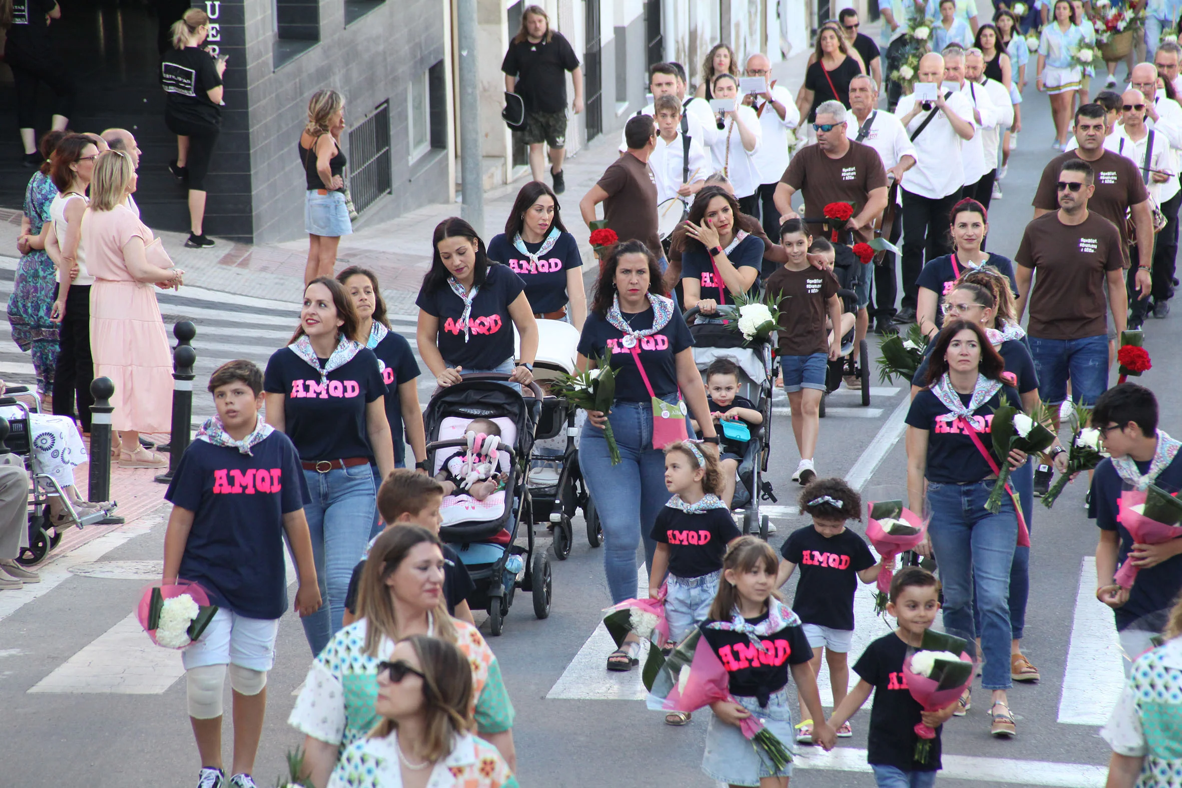 Segundo día de Ofrenda de flores Fogueres Xàbia 2022 (4)