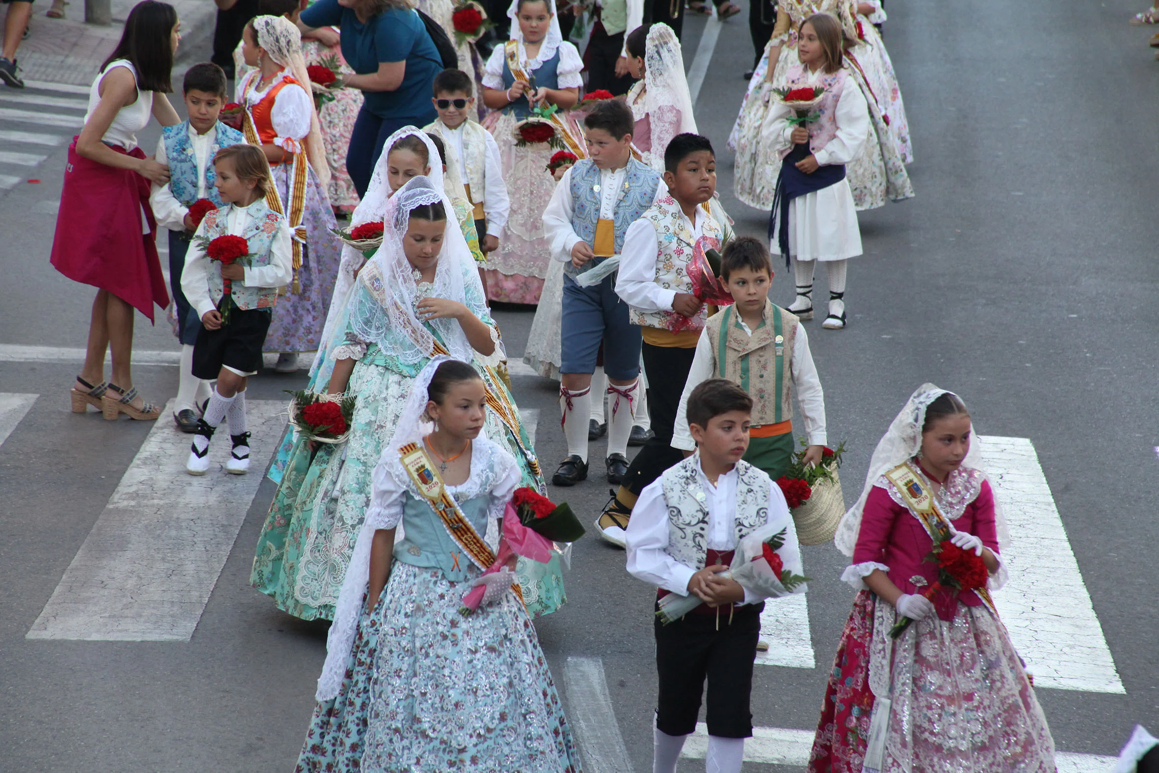 Segundo día de Ofrenda de flores Fogueres Xàbia 2022 (56)