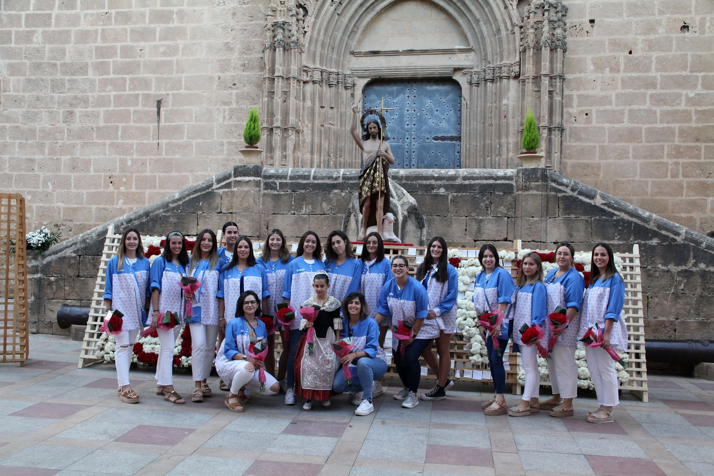 Segundo día de Ofrenda de flores Fogueres Xàbia 2022 (92)