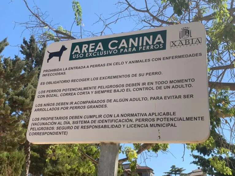 Normas de uso de las áreas caninas de Xàbia