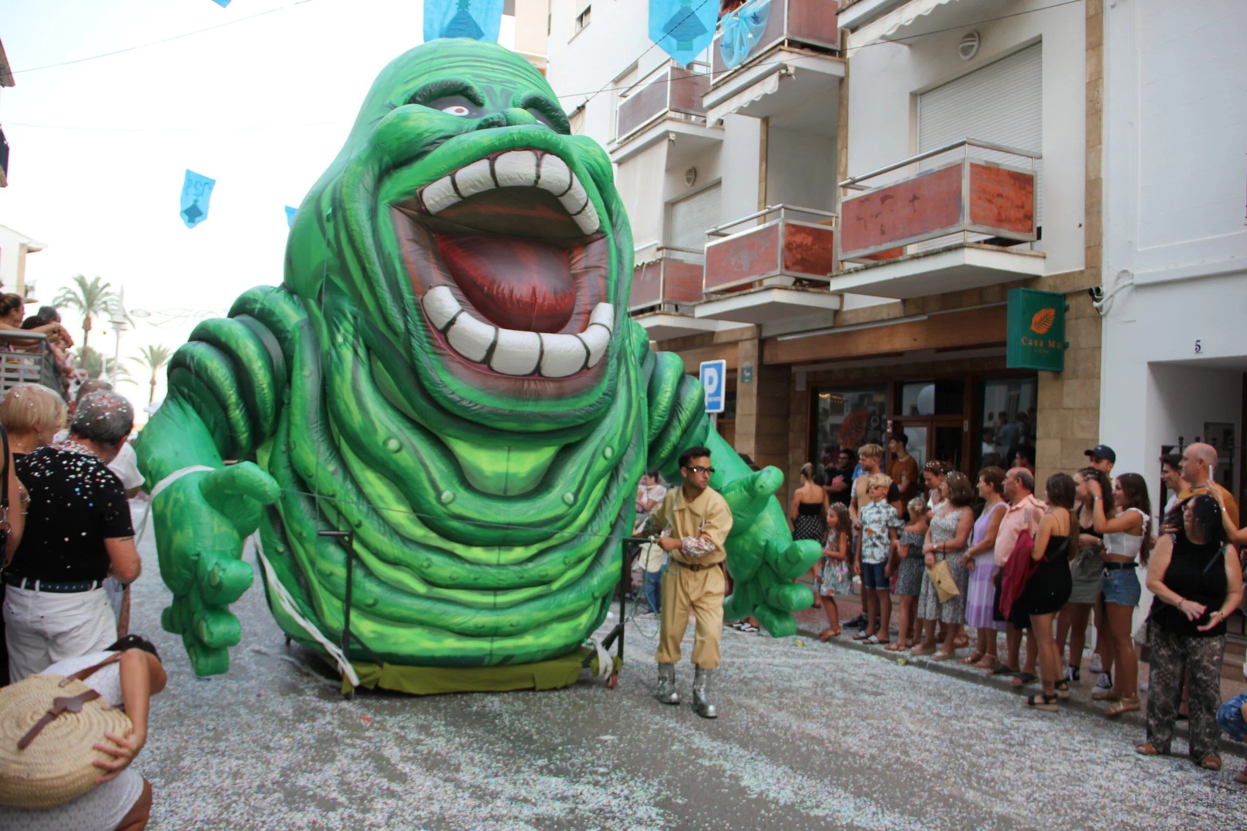 Cabalgata de Carrozas Fiestas de Loreto 2022 (45)