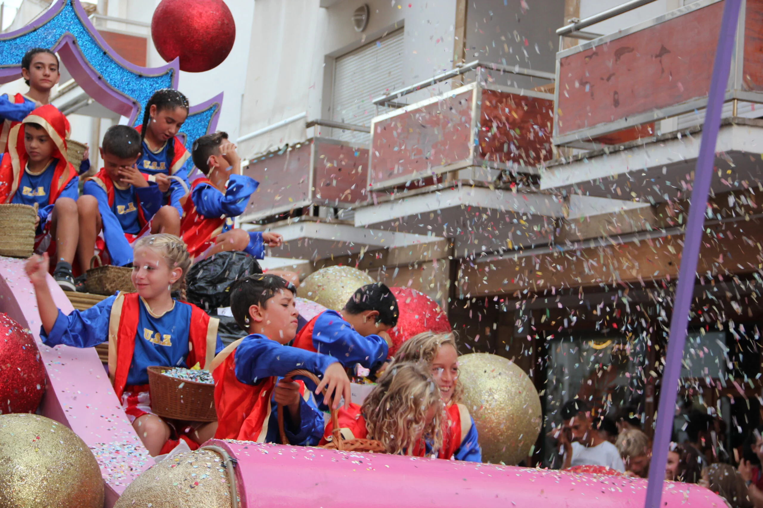 Cabalgata de Carrozas Fiestas de Loreto 2022 (61)