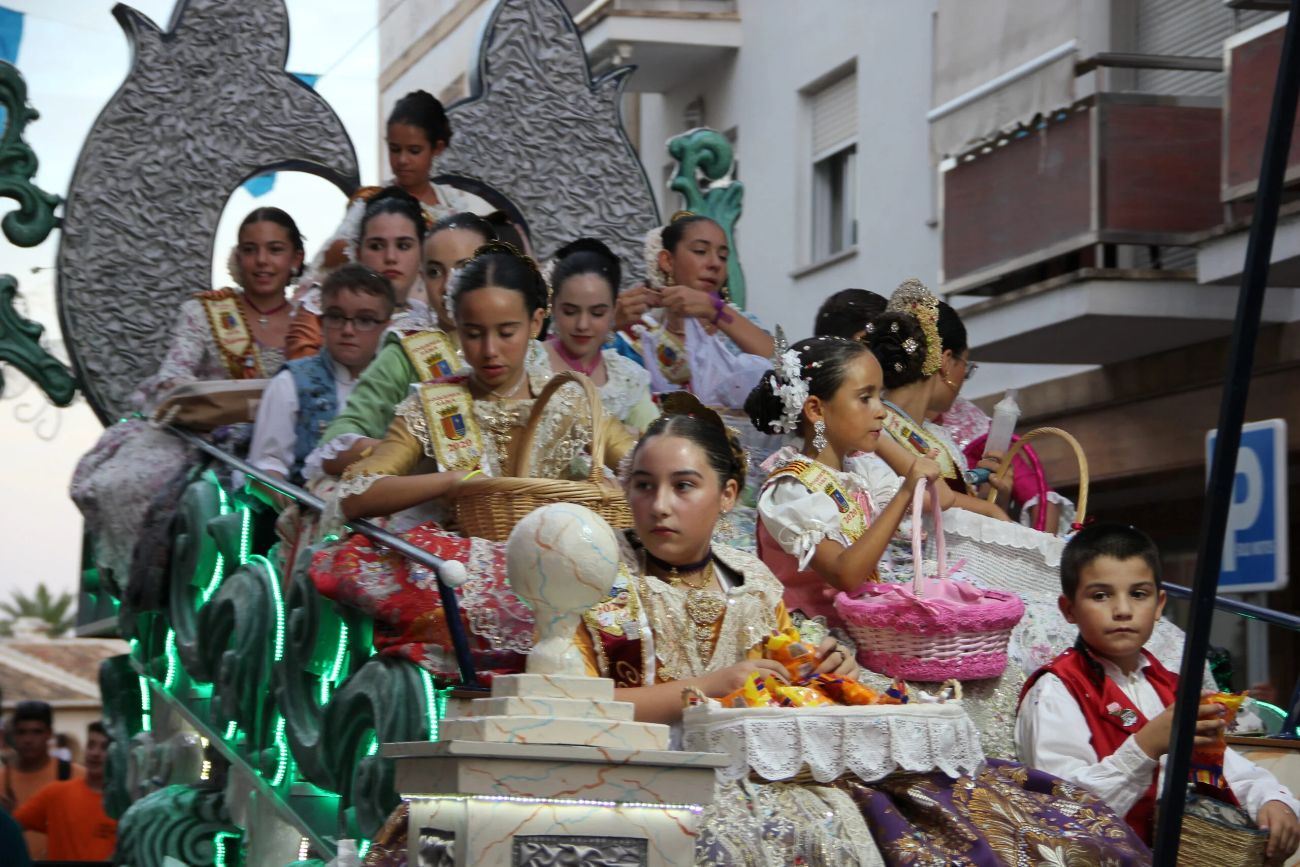 Cabalgata de Carrozas Fiestas de Loreto 2022 (65)