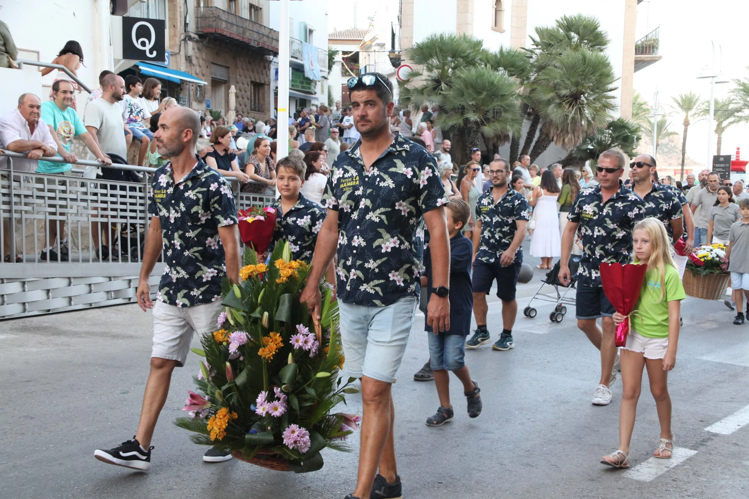 Ofrenda de flores a la Virgen de Loreto 2022 (12)