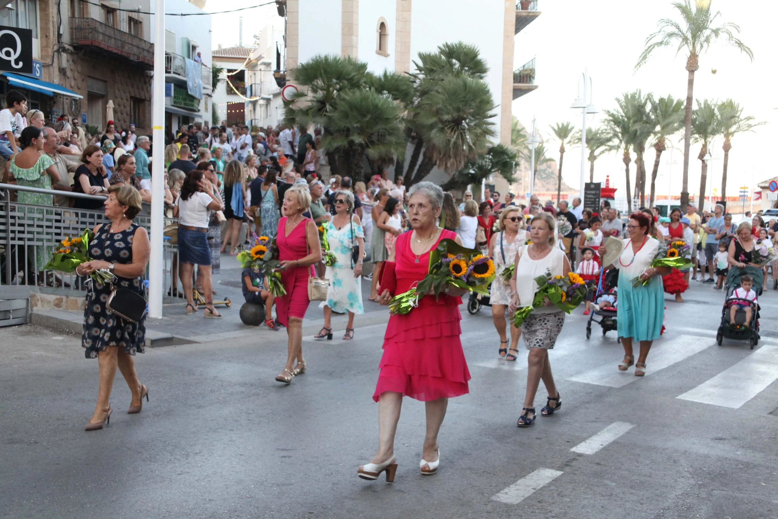 Ofrenda de flores a la Virgen de Loreto 2022 (22)