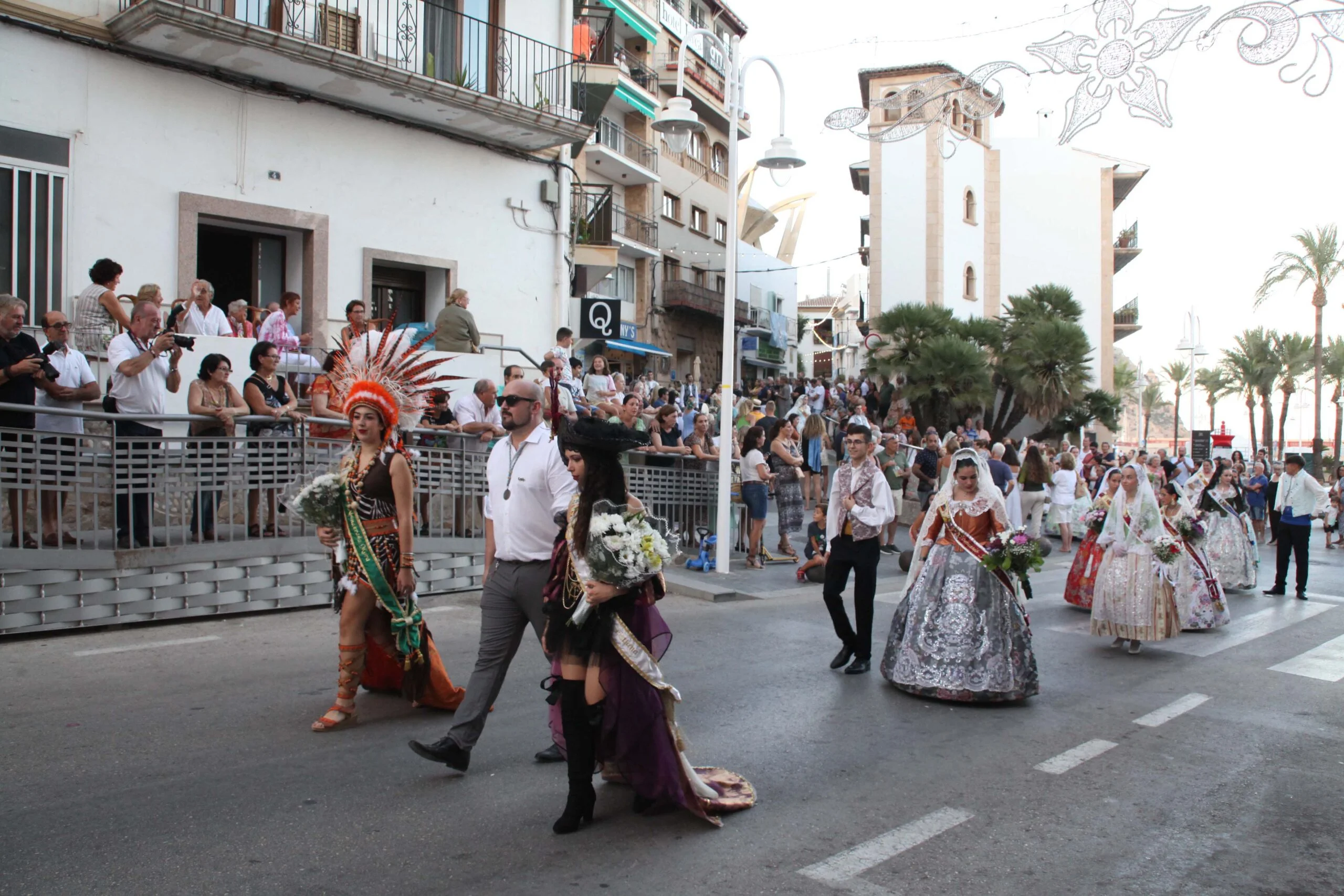 Ofrenda de flores a la Virgen de Loreto 2022 (35)