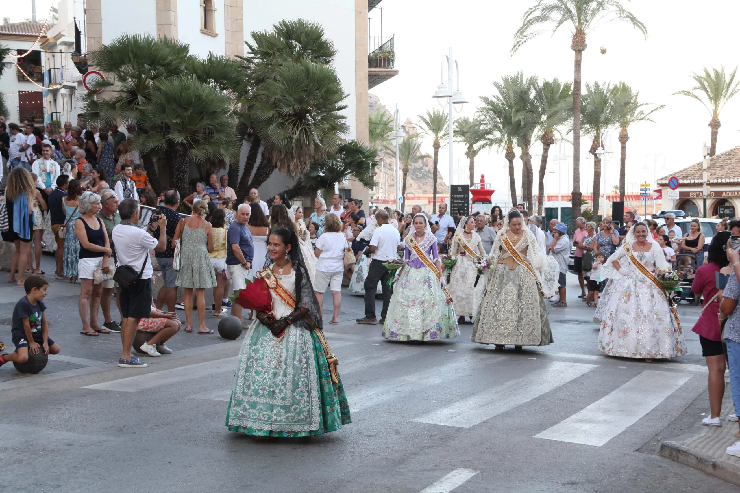 Ofrenda de flores a la Virgen de Loreto 2022 (37)