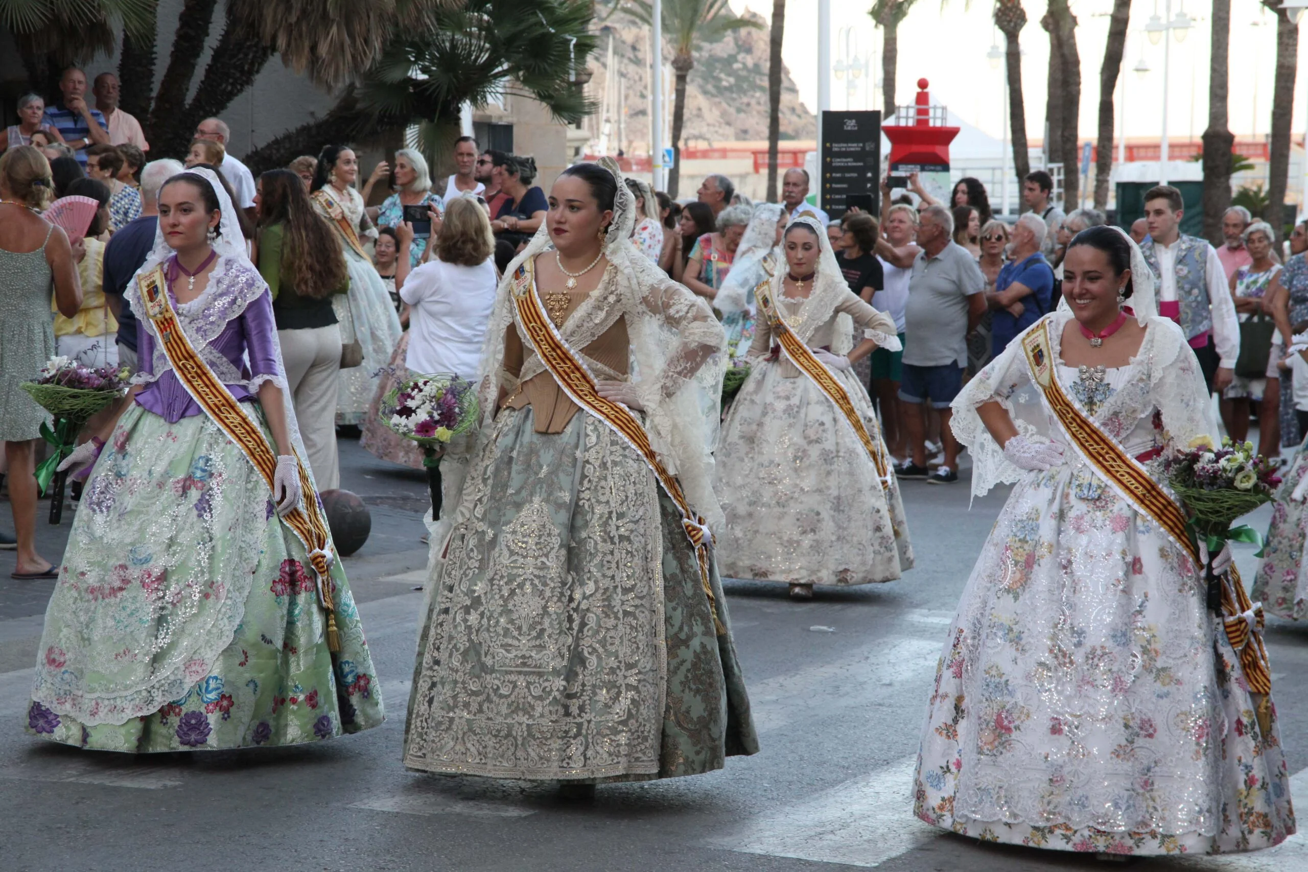 Ofrenda de flores a la Virgen de Loreto 2022 (39)