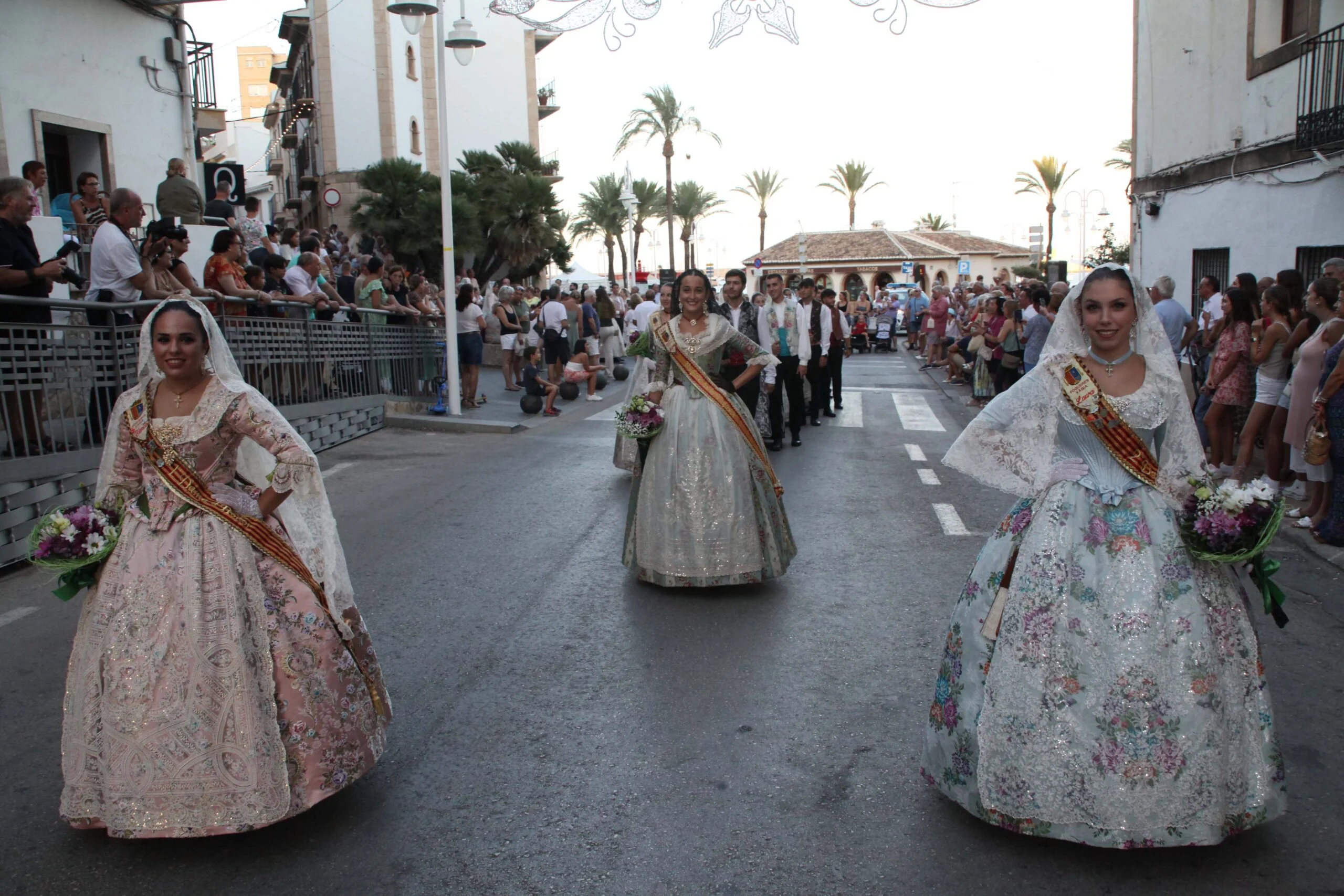 Ofrenda de flores a la Virgen de Loreto 2022 (42)