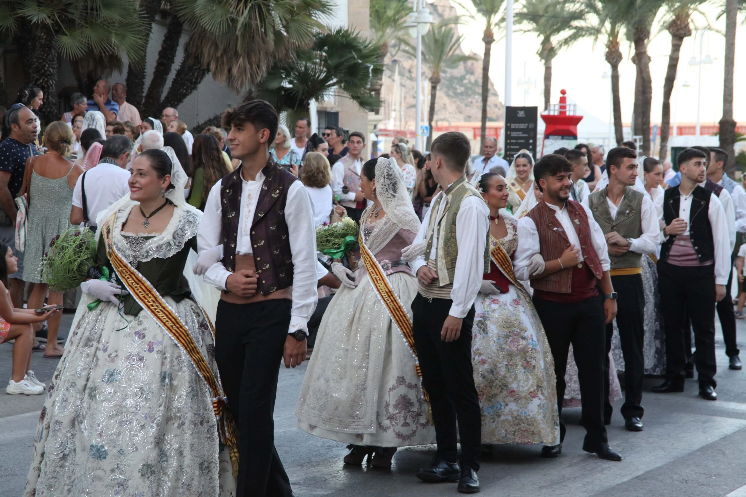 Ofrenda de flores a la Virgen de Loreto 2022 (43)