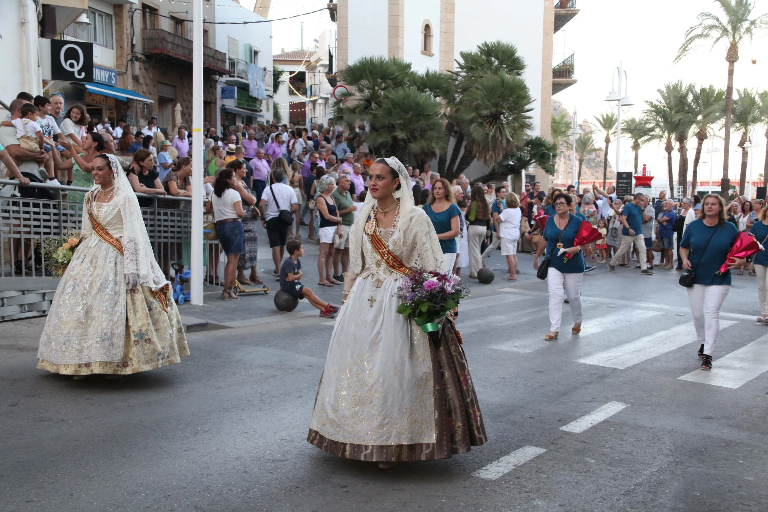 Ofrenda de flores a la Virgen de Loreto 2022 (51)