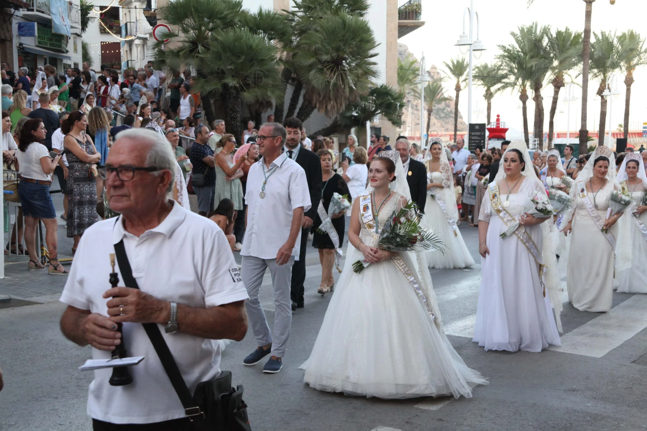 Ofrenda de flores a la Virgen de Loreto 2022 (58)