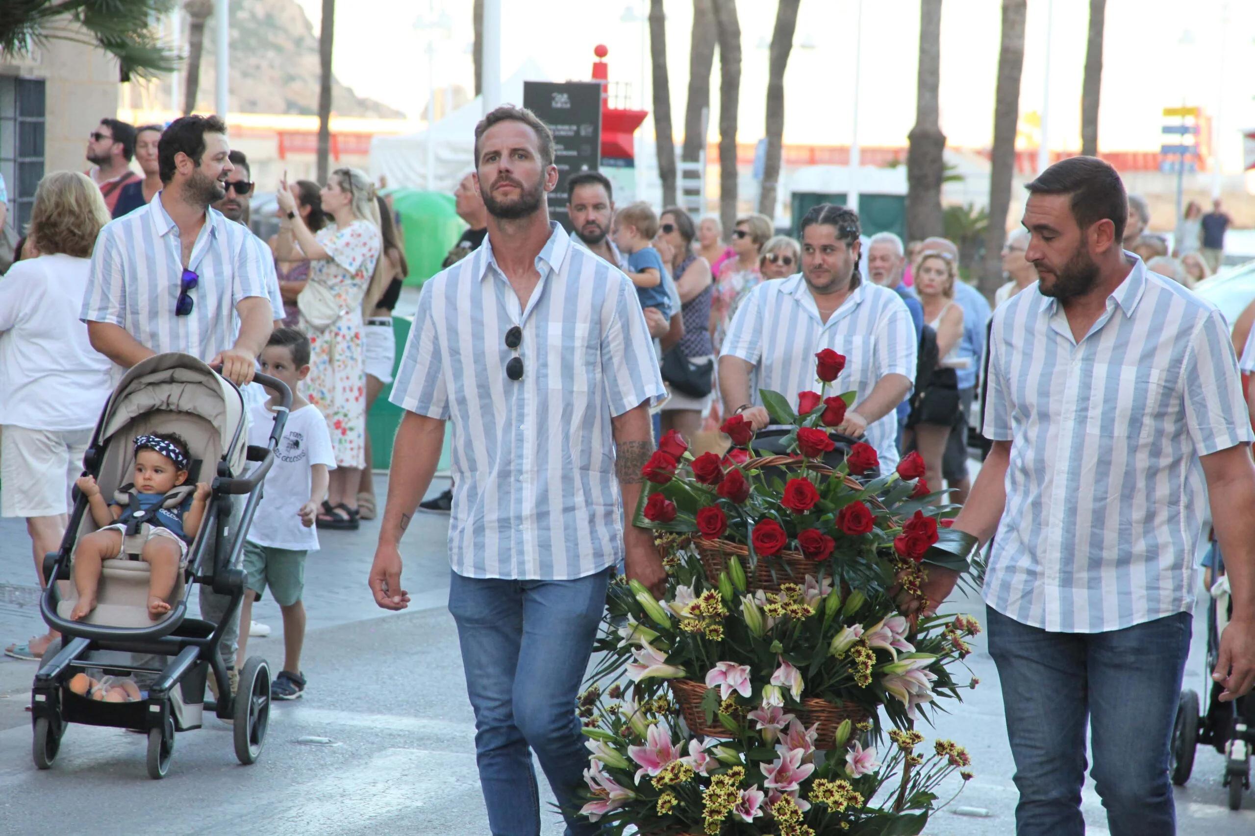 Ofrenda de flores a la Virgen de Loreto 2022 (8)