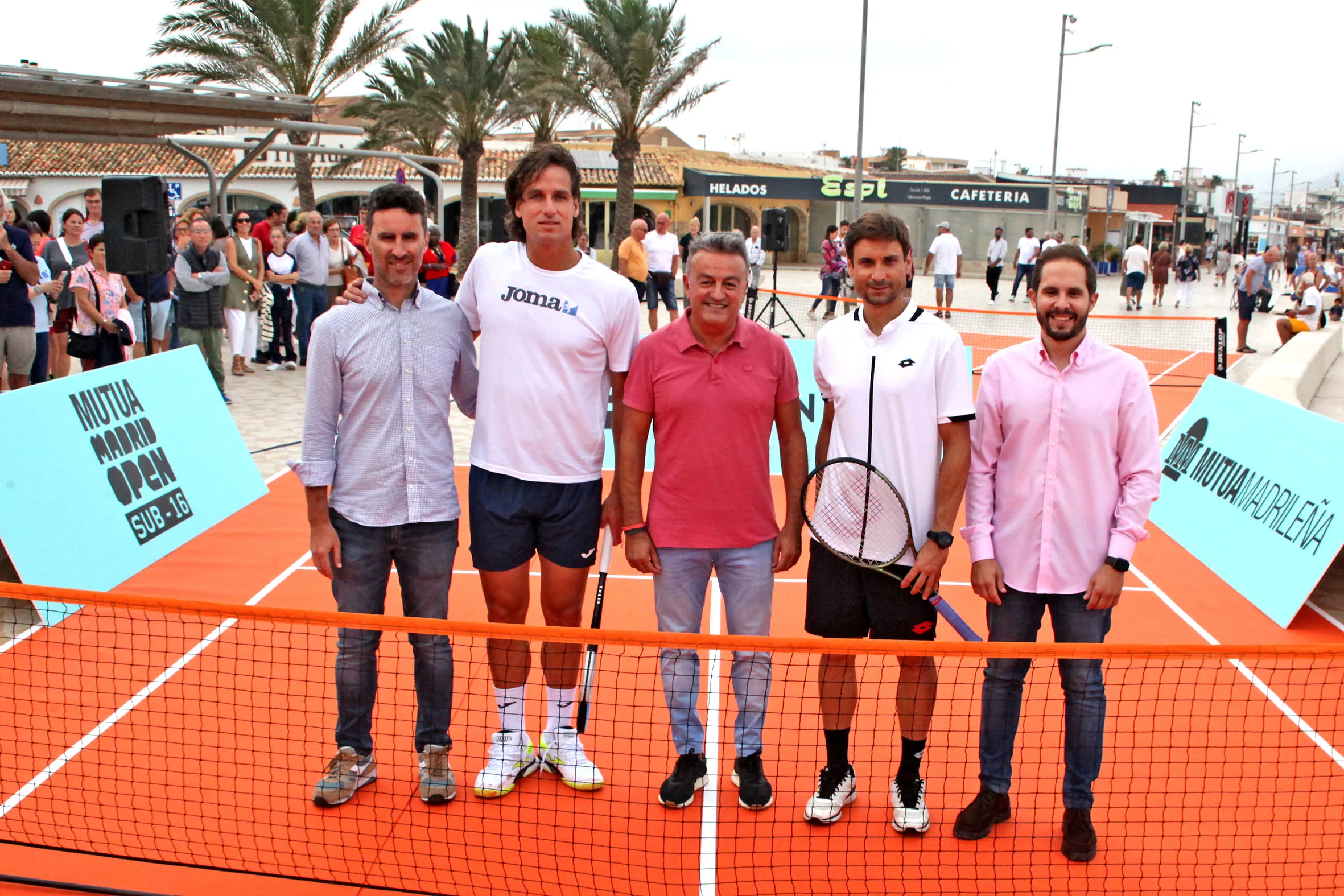 David Ferrer y Feliciano López pilotean con los niños en Xàbia (5)