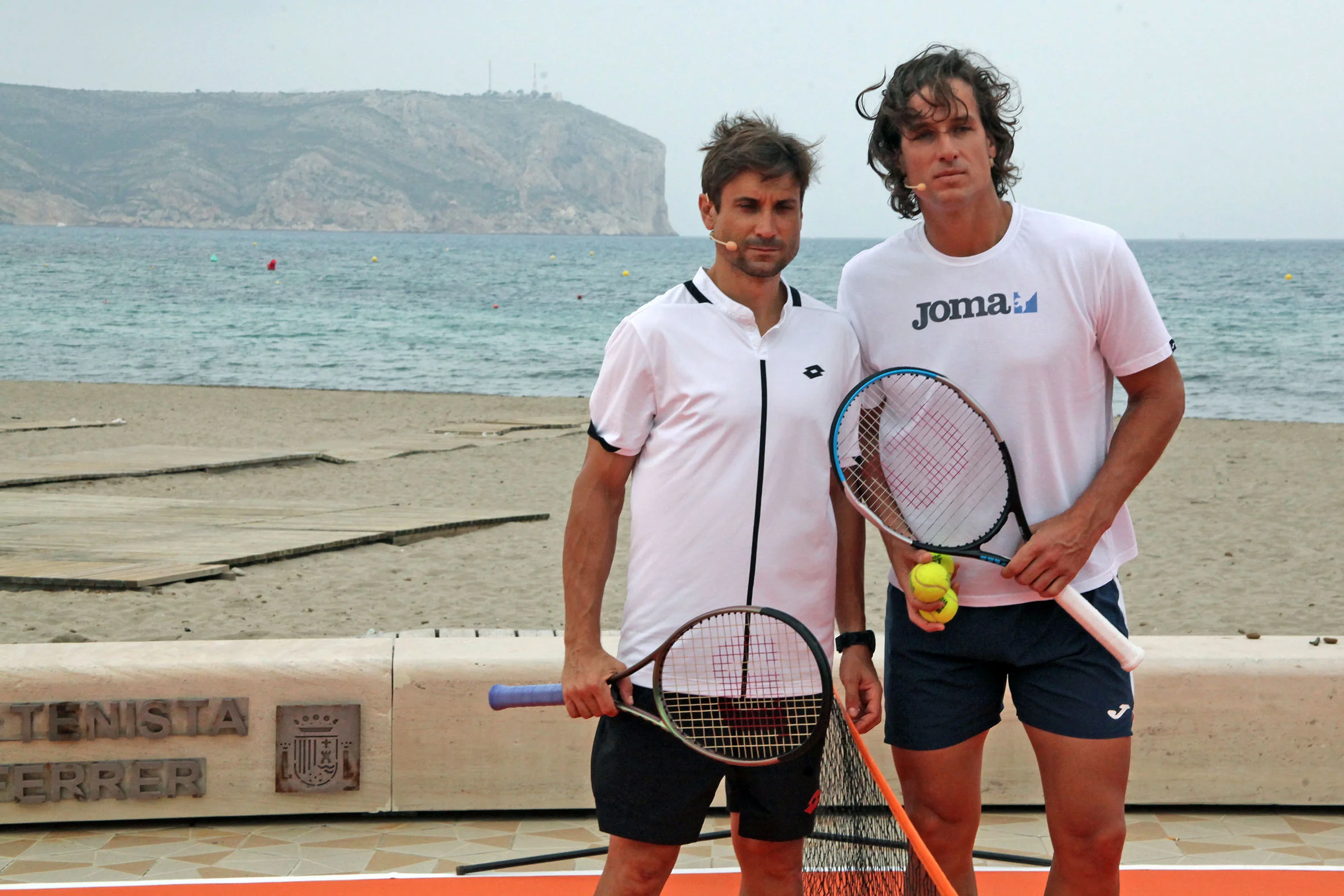 David Ferrer y Feliciano López pilotean con los niños en Xàbia (6)