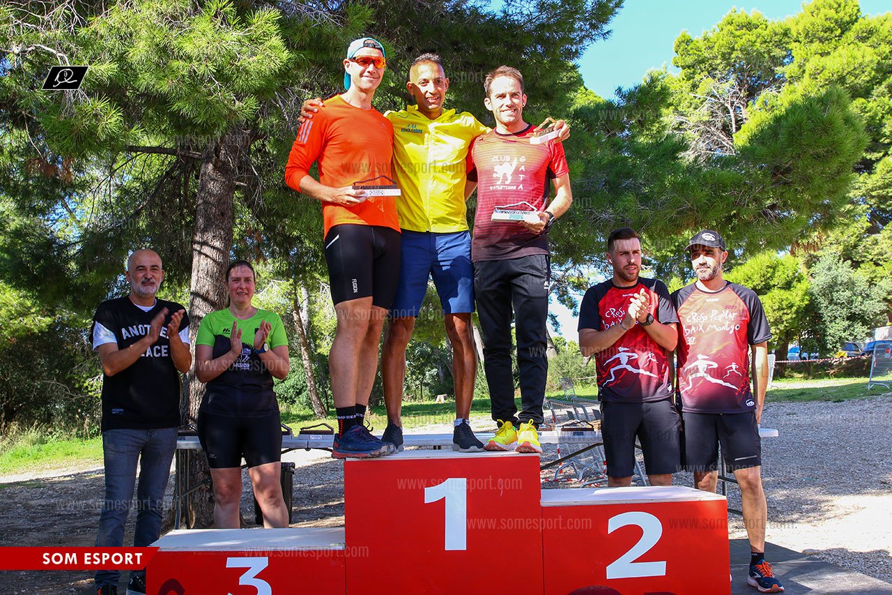 Podio hombres del Cross Baix Montgó