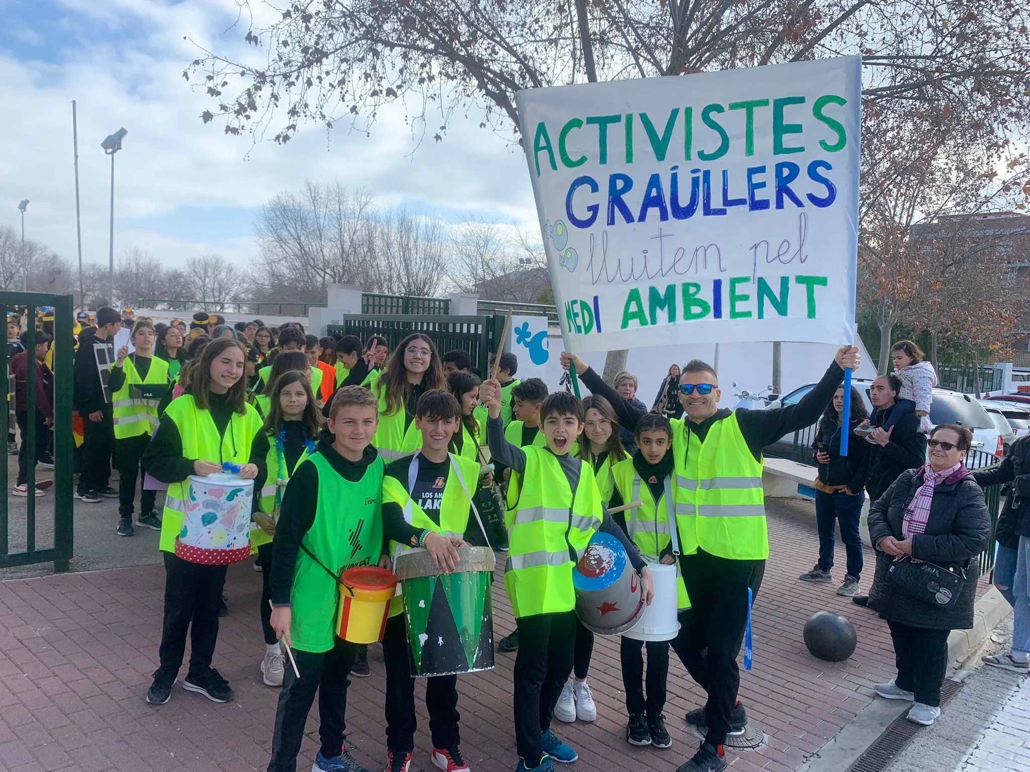 Alumnos del colegio Graüll en el Carnaval de 2023