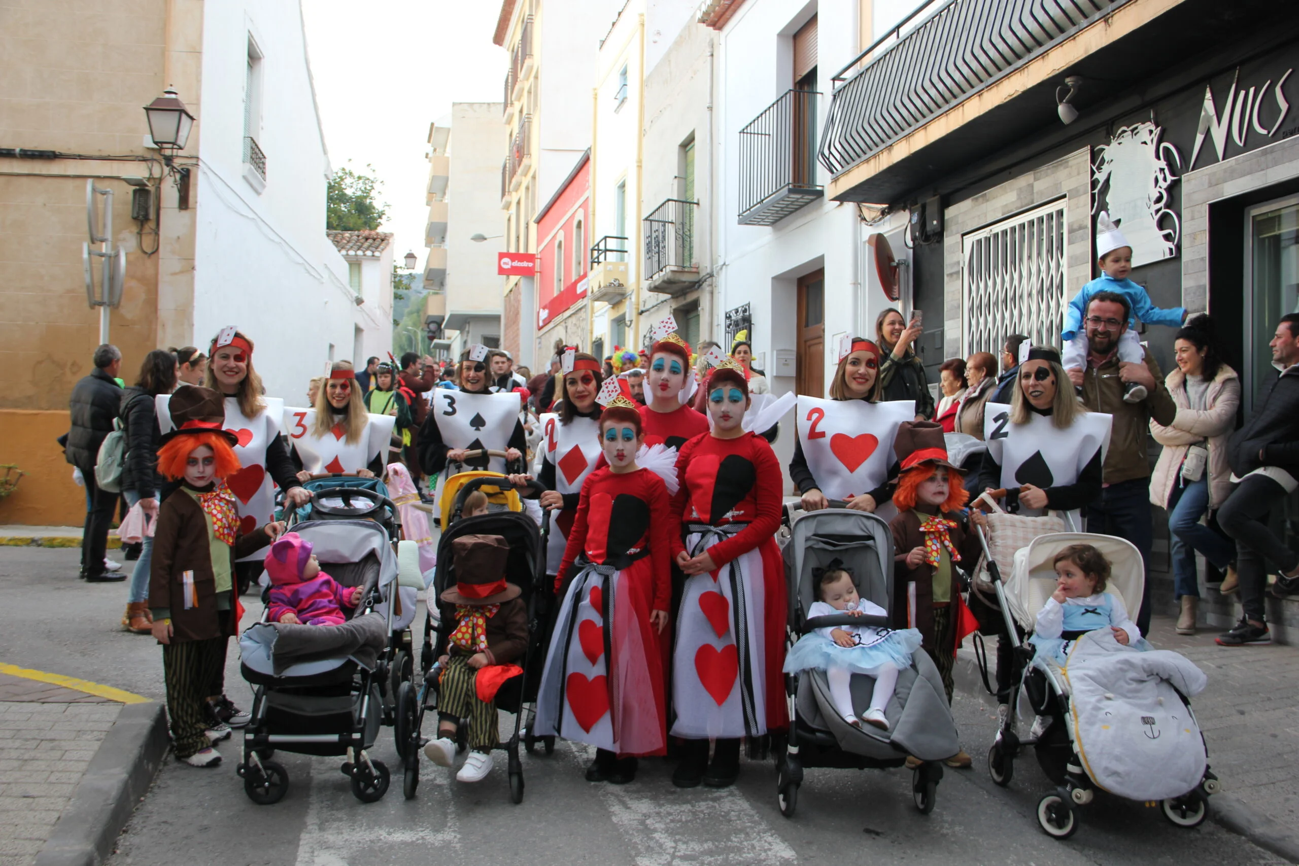 Desfile infantil de Carnaval Xàbia 2023-Alicia en el País de las Maravillas