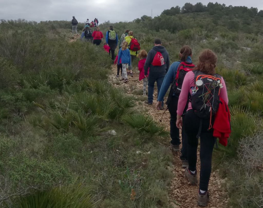 Excursionistas por Xàbia