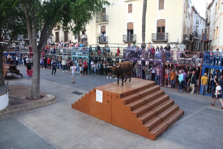 Primera sesión taurina dels Bous al Carrer en las fiestas de Jesús Nazareno 2023