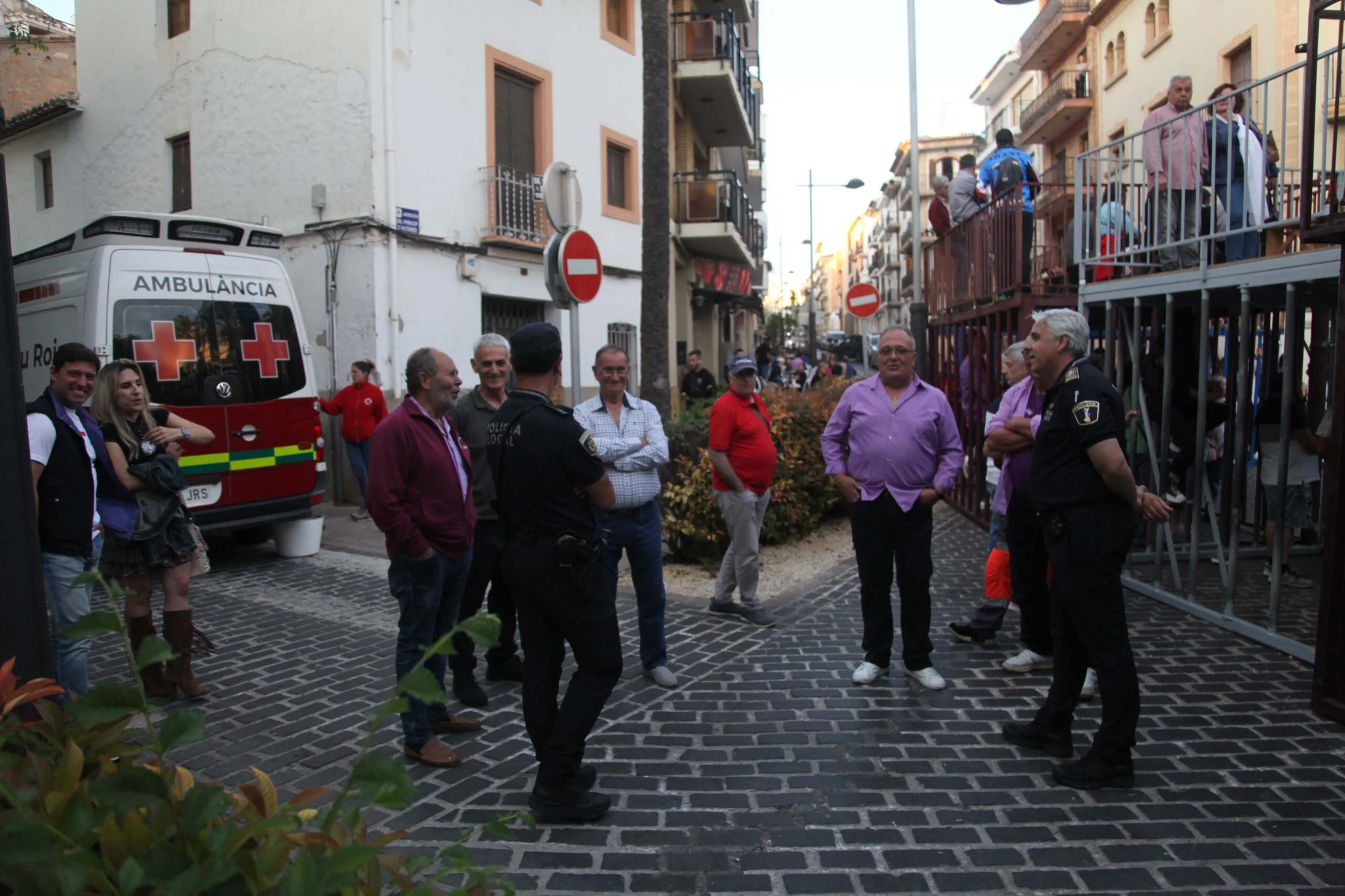 Primera sesión taurina dels Bous al Carrer en las fiestas de Jesús Nazareno 2023 (36)