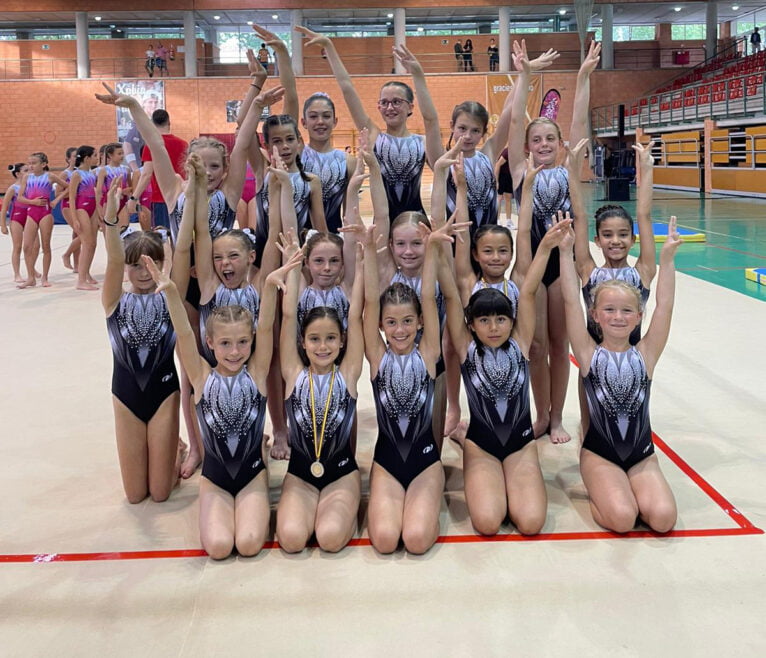 Gimnastas del Club Artística Montgó Xàbia