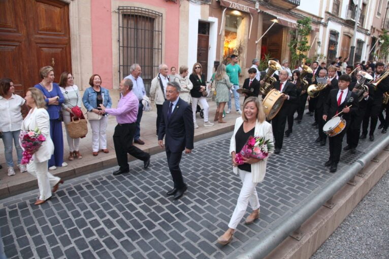 Ofrenda de flores a Jesús Nazareno 2023 (51)