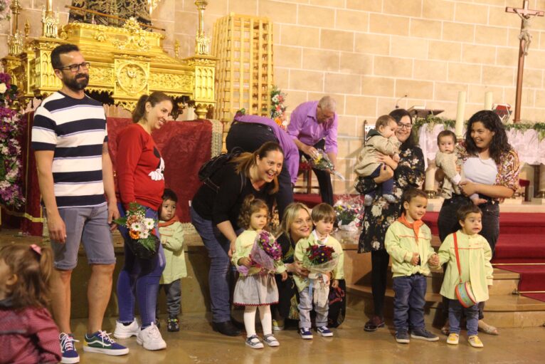 Ofrenda de flores a Jesús Nazareno 2023 (55)