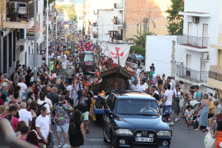 Desfile de carrozas de Fogueres Xàbia 2023