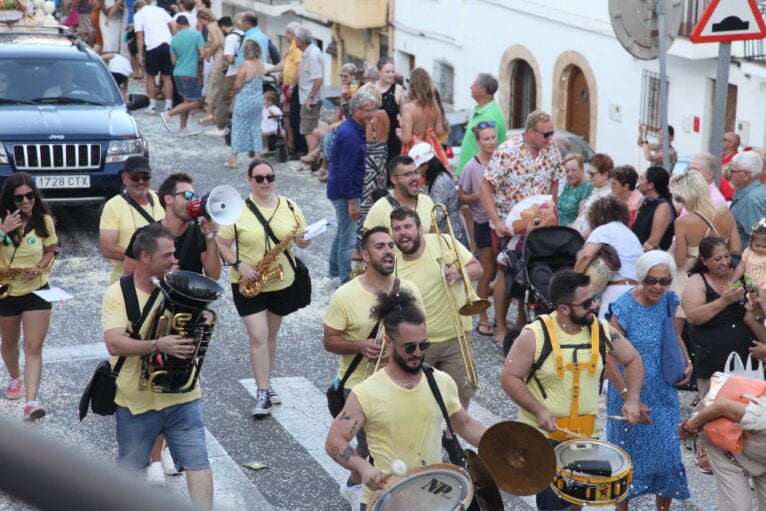 Desfile carrozas Fogueres Xàbia 2023 (22)