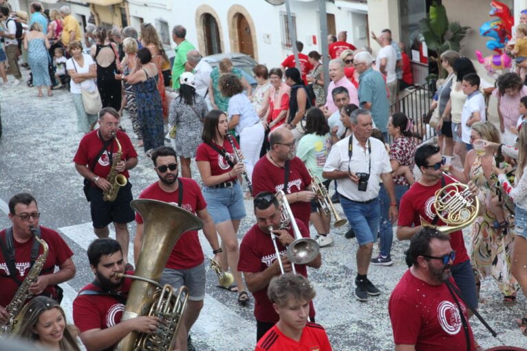 Desfile carrozas Fogueres Xàbia 2023 (37)