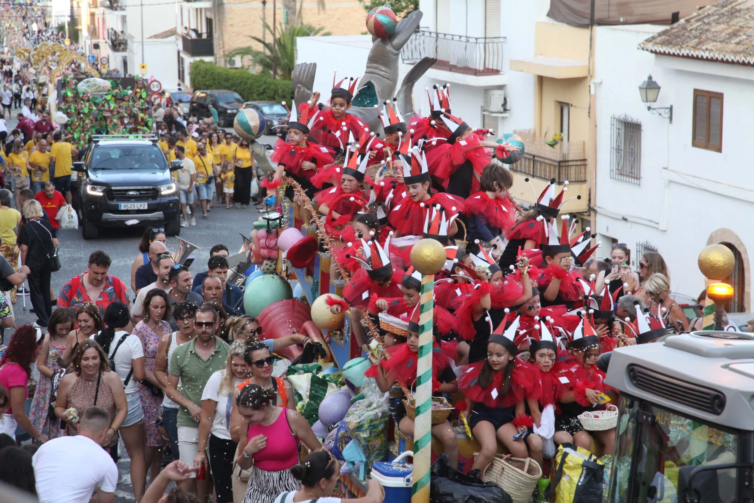 Desfile carrozas Fogueres Xàbia 2023 (4)