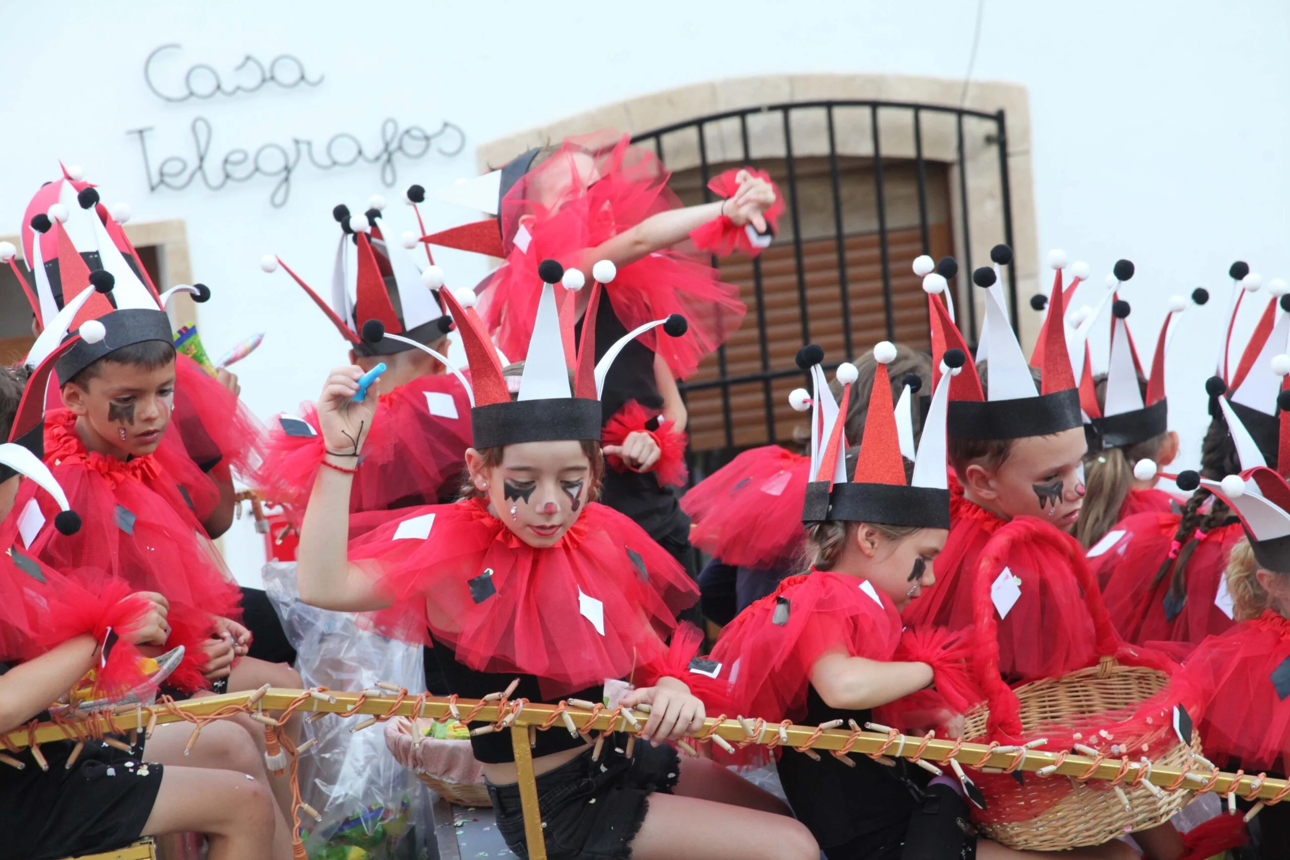 Desfile carrozas Fogueres Xàbia 2023 (6)