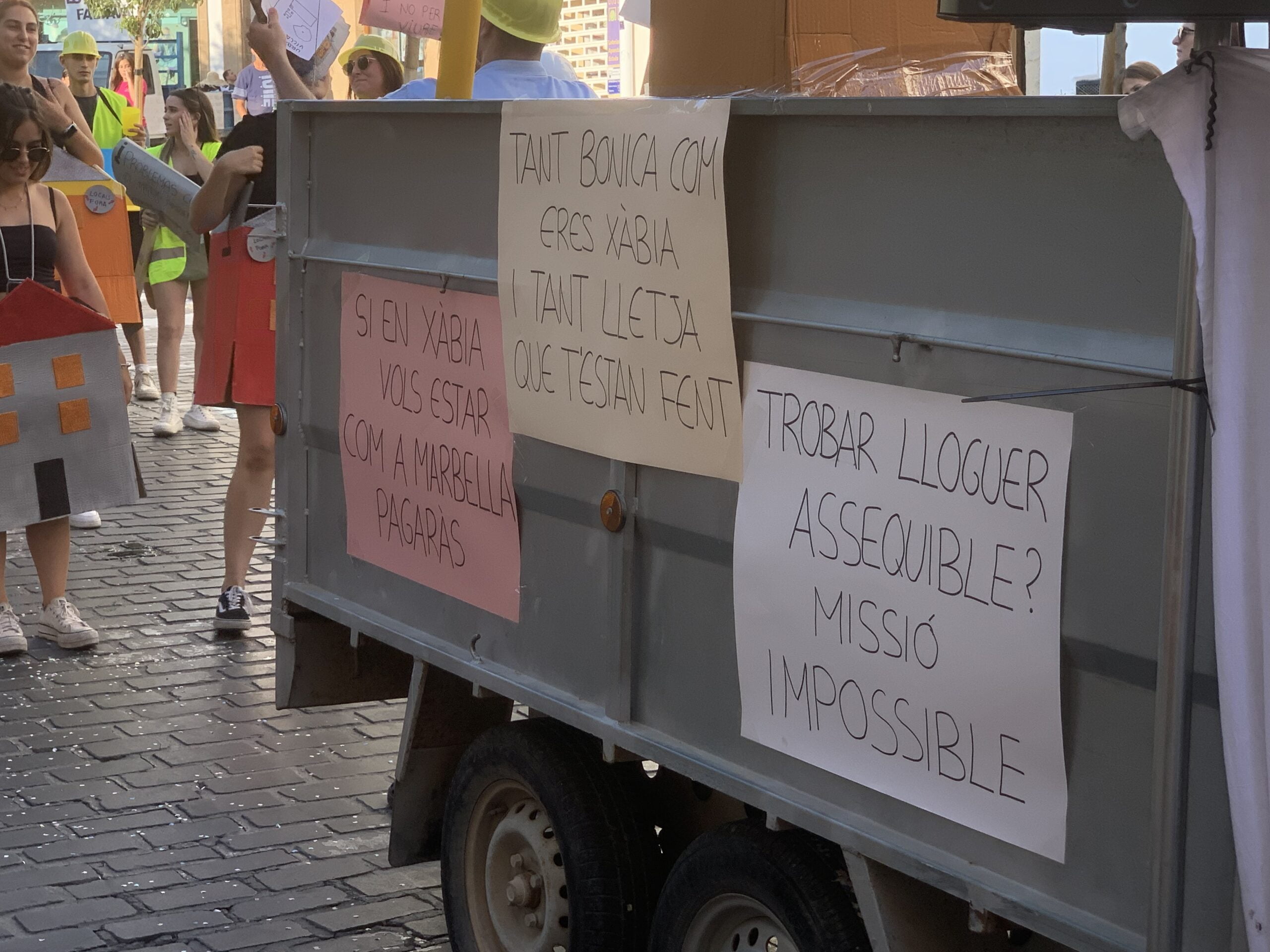 Desfile de peñas Fogueres Xàbia 2023 (26)