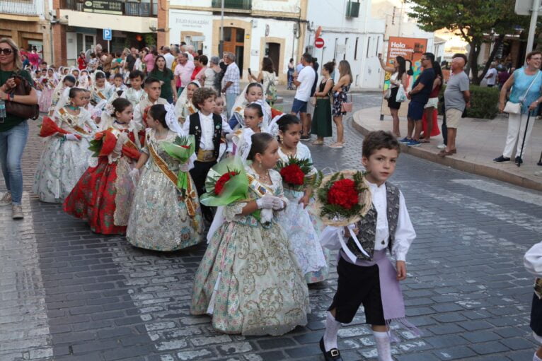 Ofrenda de flores Fogueres Xàbia 2023 (22)