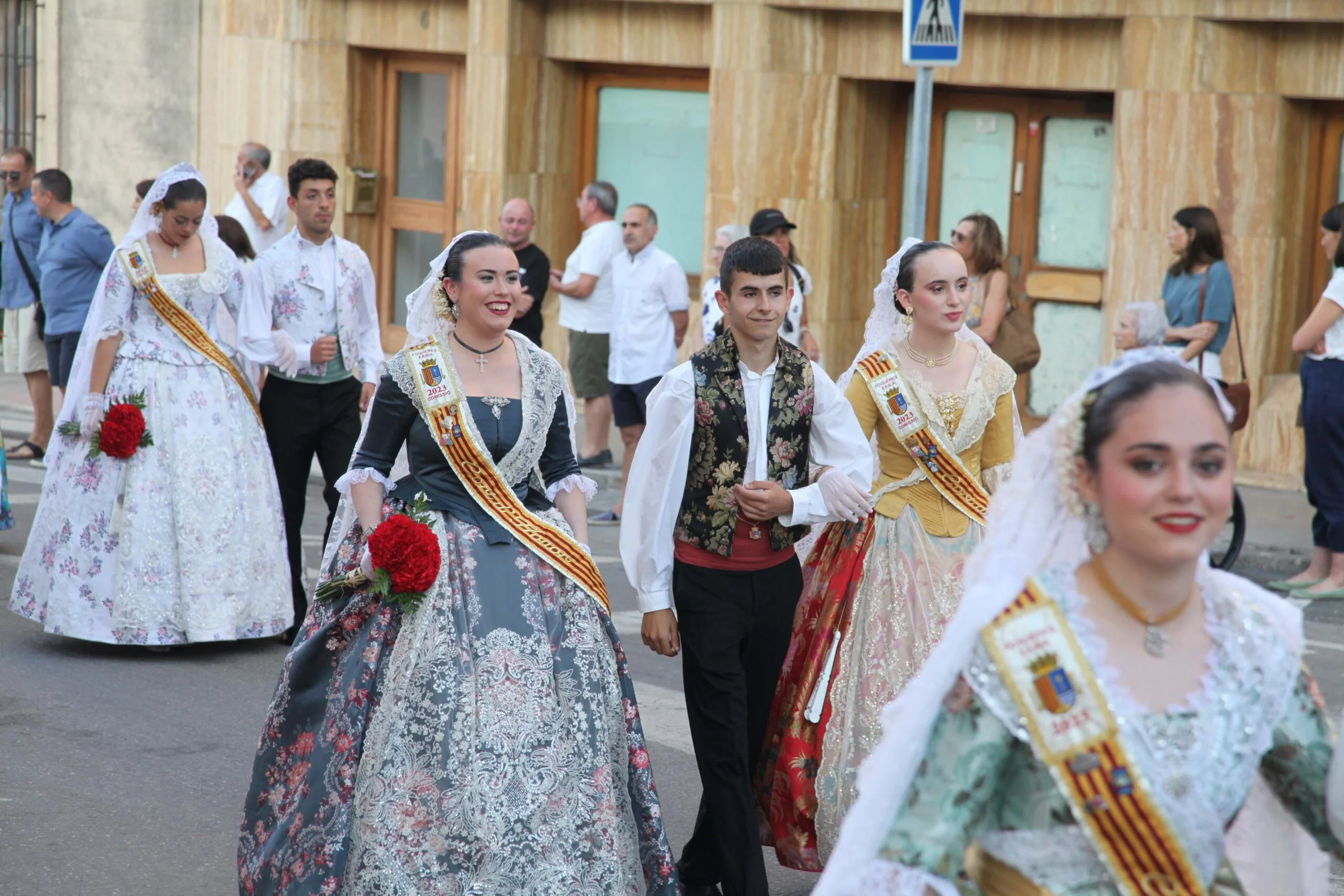 Ofrenda de flores Fogueres Xàbia 2023 (25)