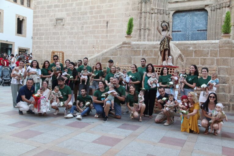 Ofrenda de flores Fogueres Xàbia 2023 (37)